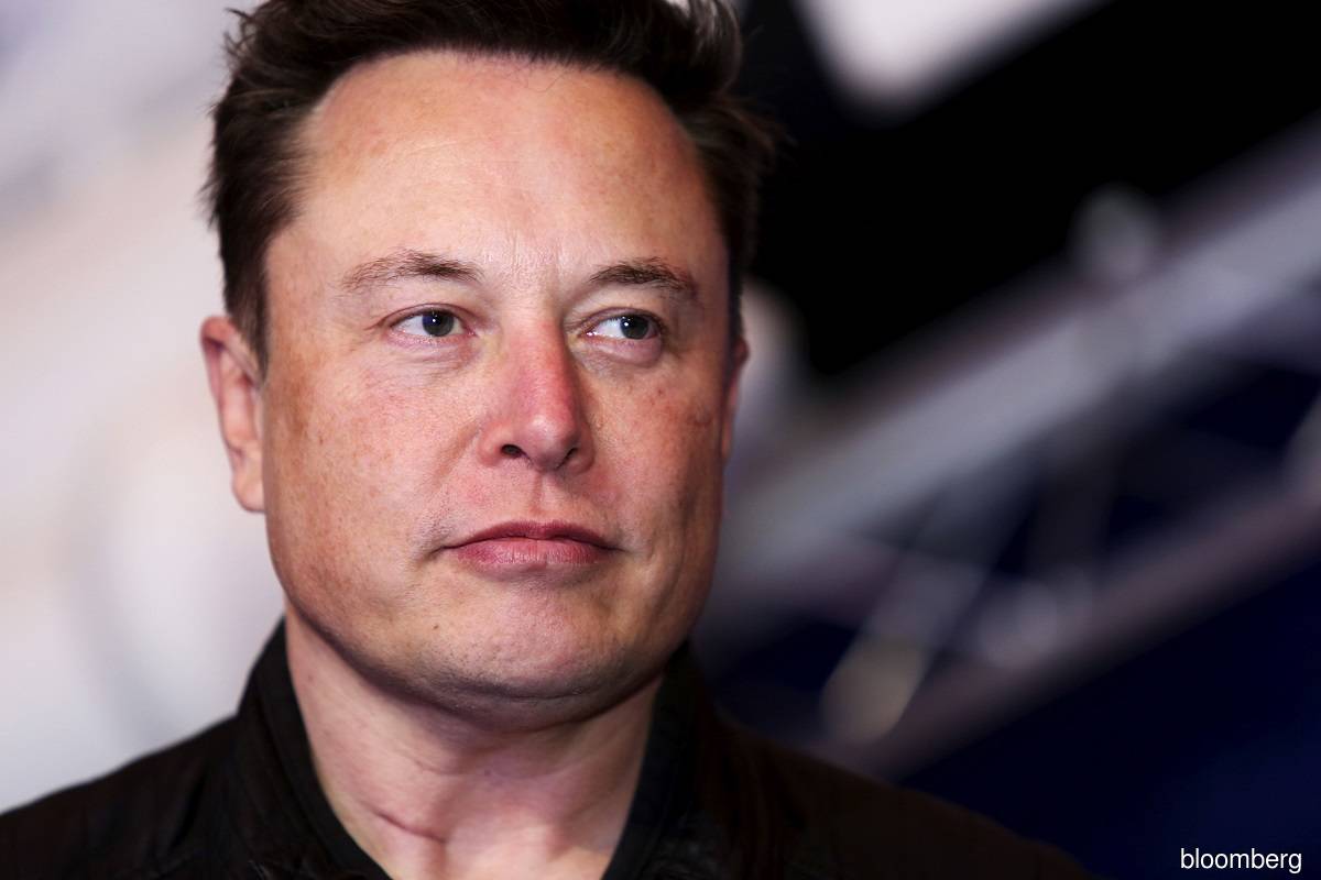 Musk sees inflation dip as Tesla commodity prices trend down